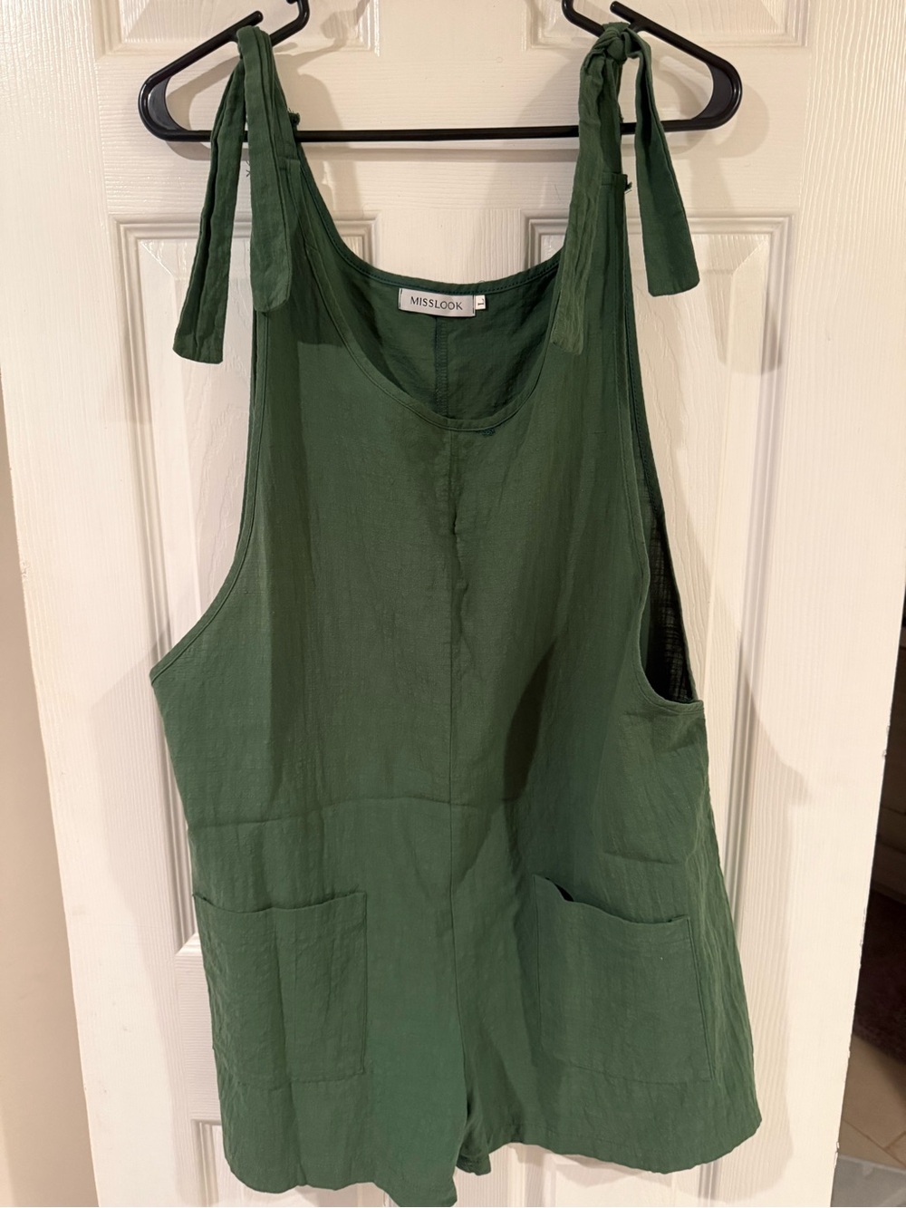 Misslook Women's Green Tie-Strap Shorts Romper